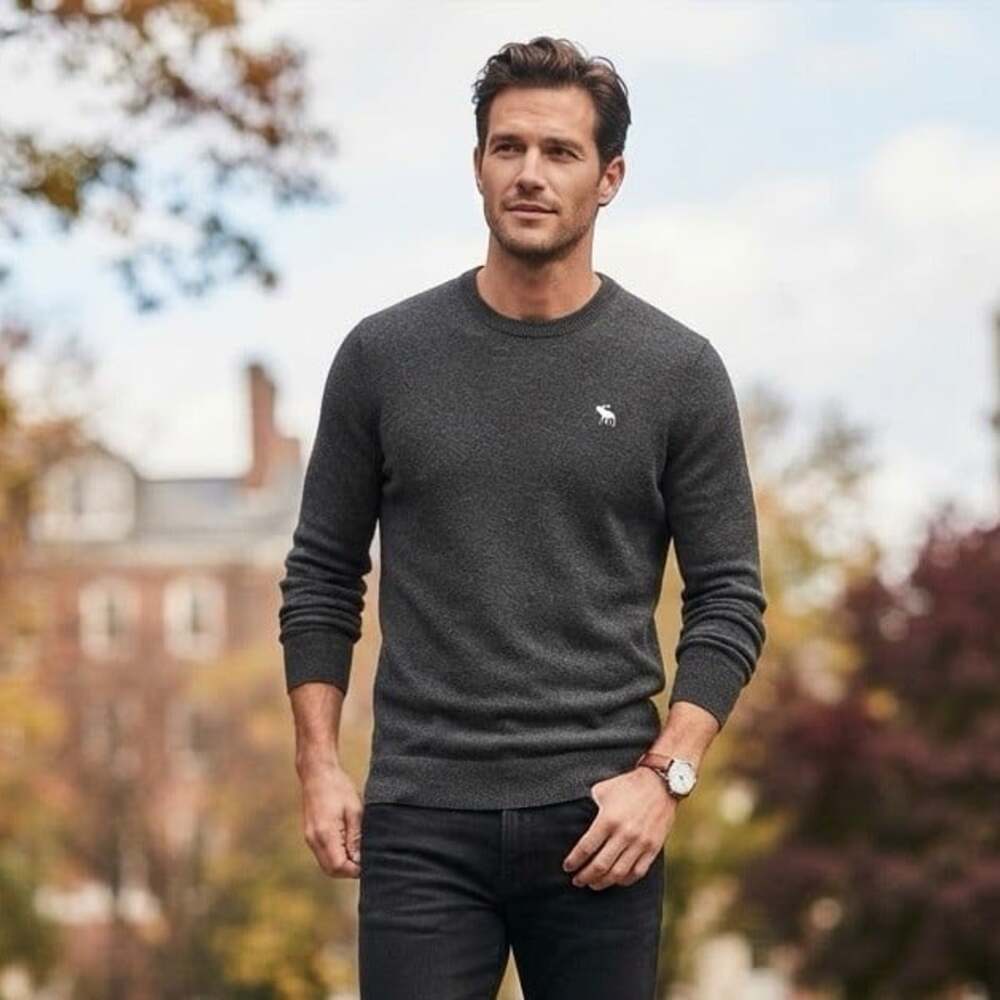 Abercrombie & Fitch sz M Merino Wool Blend Gray Mens Crewneck Sweater Logo